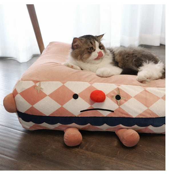 Clown Dog Cat Bed In A Cozy