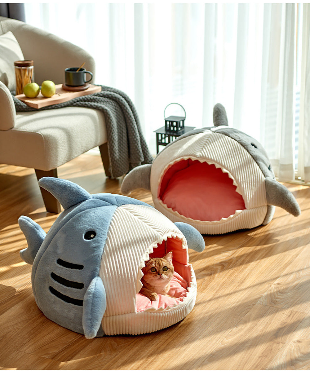 Shark Cat/Dog Nest